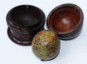 Malby miniature Globe